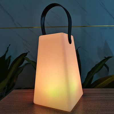 Lampu LED Portabel yang Bisa Diisi Ulang Kontrol nirkabel Berwarna-warni Untuk Berkemah