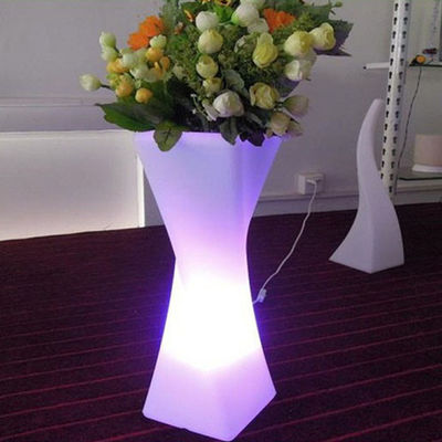 Rechargeable Single LED Lighted Twisted Flower Pot Warna yang Disesuaikan