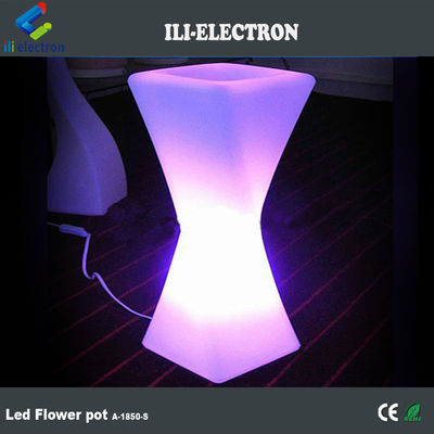 Rechargeable Single LED Lighted Twisted Flower Pot Warna yang Disesuaikan