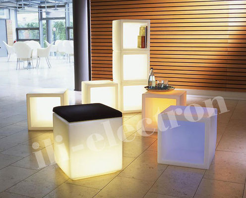 Square PE Plastik LED Ice Bucket / LED Flower Pot / Flower Planter