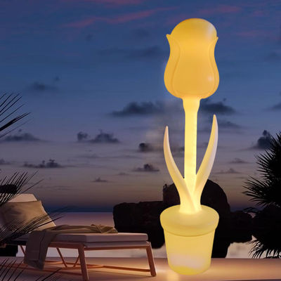 Lampu lantai bunga tulip tahan air plastik berdiri di luar ruangan 50000 jam umur