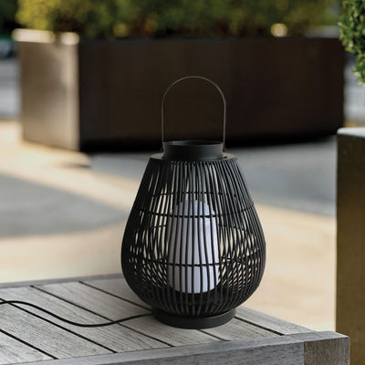 IP44 Waterproof Rattan Garden Lantern Untuk Lantai Lanskap Luar Ruang