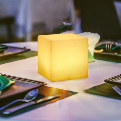 6 inci LED Kubu Malam Cahaya berwarna-warni USB pengisian daya tahan air