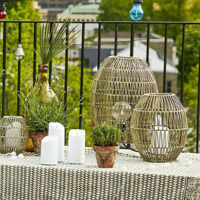 Ip44 LED Rattan Standing Lamp Shade Untuk Taman Kolam Renang
