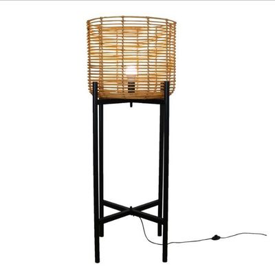 4 Legs Wicker Rattan Lampu Lantai Untuk Atmosfer Ruang Tamu