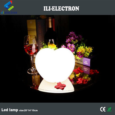 Lampu plastik LED berbentuk peach dengan remote control dengan baterai lithium yang dapat diisi ulang