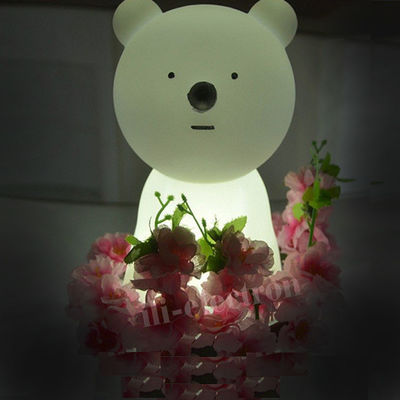 Cartoon Bear Lampu Meja LED Isi Ulang