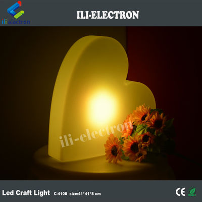 Lampu dekoratif berbentuk jantung yang dipimpin