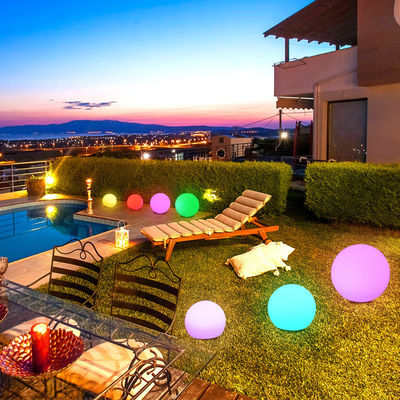 100% PE Bola lampu led dari plastik remote control baterai isi ulang