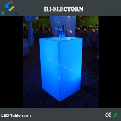 Meja furnitur modern RGB LED dengan baterai lithium yang dapat diisi ulang