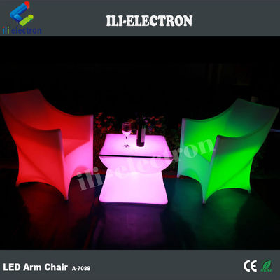 PE Plastik LED Meubles Chair RGB Dengan Baterai Lithium Terisi