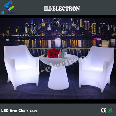 PE Plastik LED Meubles Chair RGB Dengan Baterai Lithium Terisi