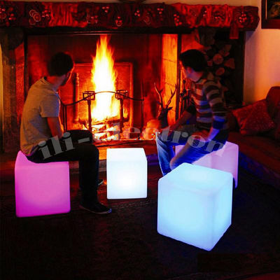 Outdoor LED Light Cube Stool Warna Waterproof Untuk Foyer Dan Dekorasi Patio