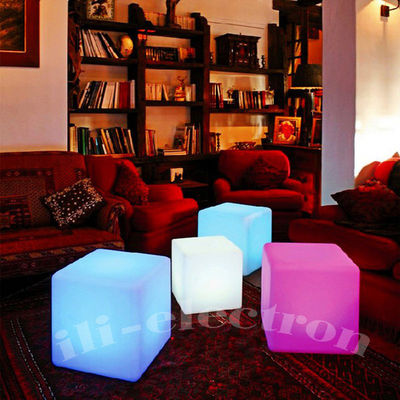 Outdoor LED Light Cube Stool Warna Waterproof Untuk Foyer Dan Dekorasi Patio
