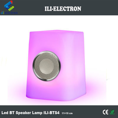 3D Stereo Plastik LED Lampu Speaker Wireless Remote Control