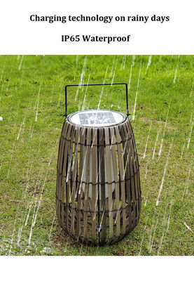 Lampu Taman Rattan Surya yang Disesuaikan