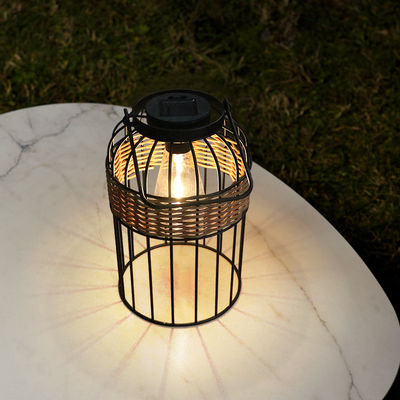 Lampu Surya Rotan Woven Portable Kecil Untuk Atmosfer Meja Balkon