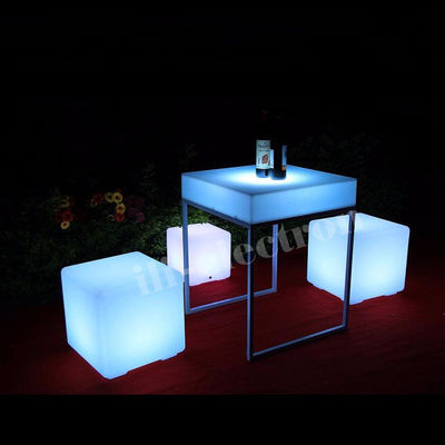 Airproof LED Outdoor Light Cocktail Table Rechargeable Square Shape Dengan Stand Logam