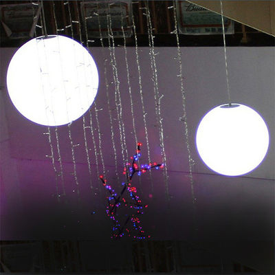 Remote Control LED Glow Ball Light Pendant Warna Ganda Untuk Liburan