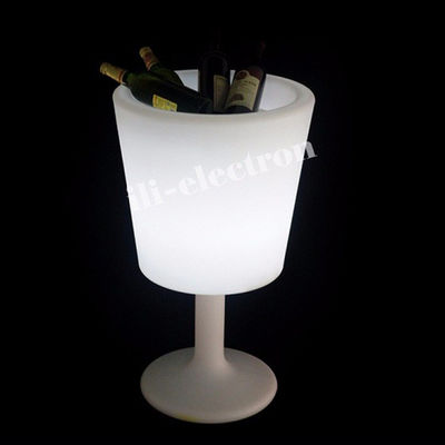 Wireless Plastik LED Es Ember Cup Bentuk 16 Warna Perubahan Untuk Champagne