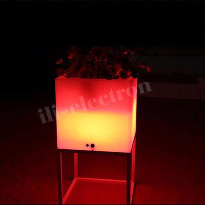 Outdoor Waterproof Light Up Ice Bucket Square Dengan Stand Logam