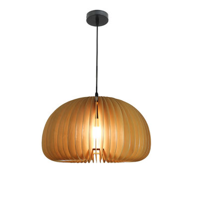Lampu lilin ruang makan kayu
