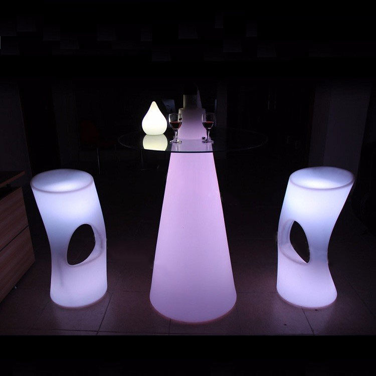 Warna-warni LED Lampu Up Cocktail Meja isi ulang untuk pesta